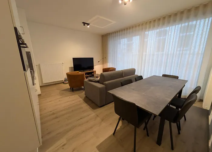 New Modern Apartment In The Heart Of Ostend T73
